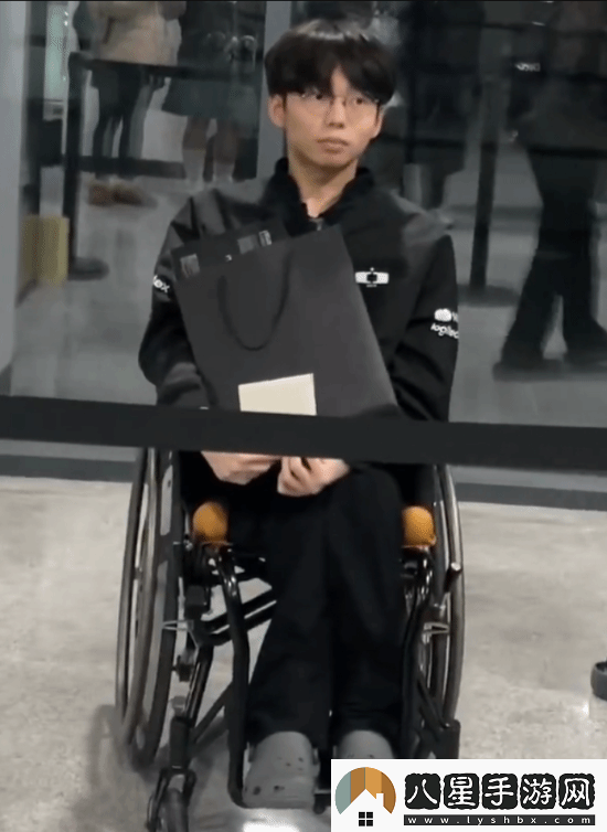 太勵(lì)志了!英雄聯(lián)盟DK二隊(duì)上單選手Jaehyuk雙腿殘疾坐輪椅打比賽