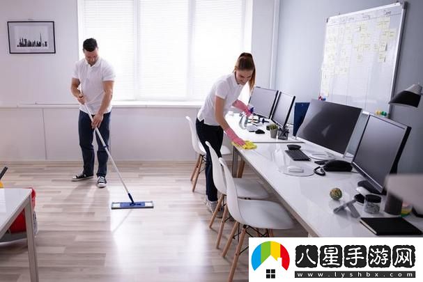在辦公室進行干濕活動更新了